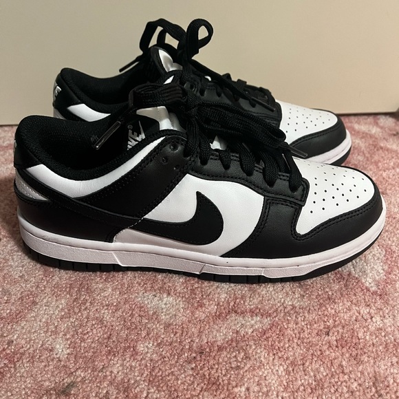 nike panda dunks 6.5 - Picture 1 of 7